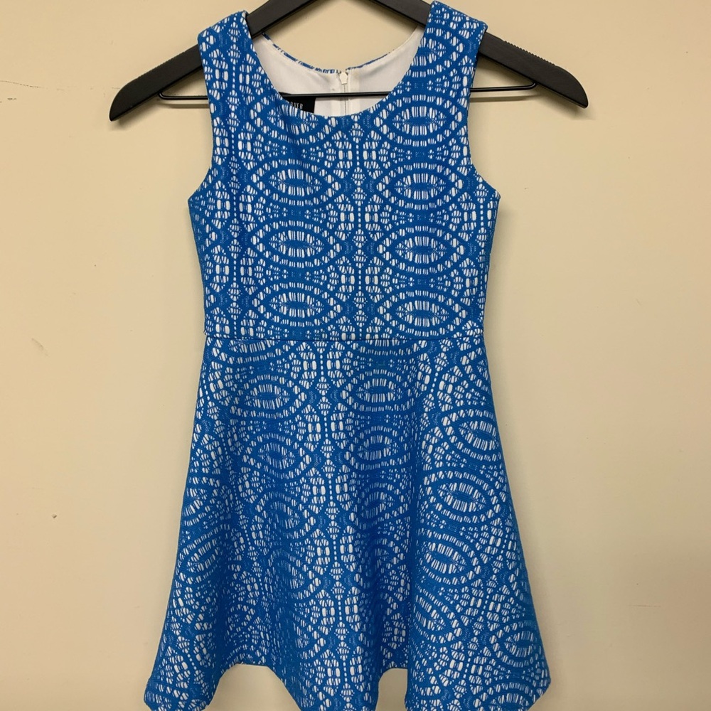 Blue sleeveless lace dress by Amy Byer, size 7.